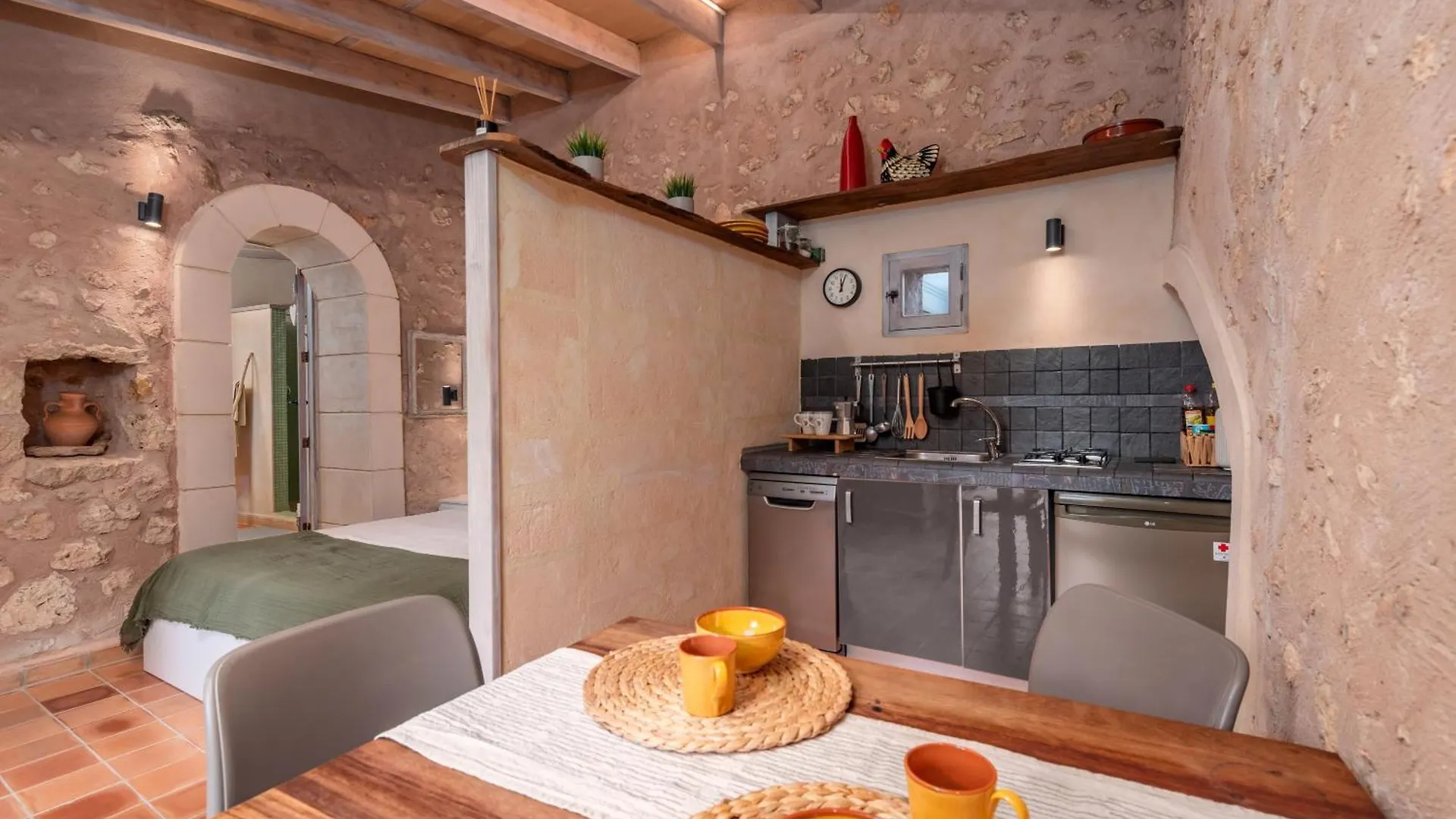 הוילה קוסטיטקס Casa Groc